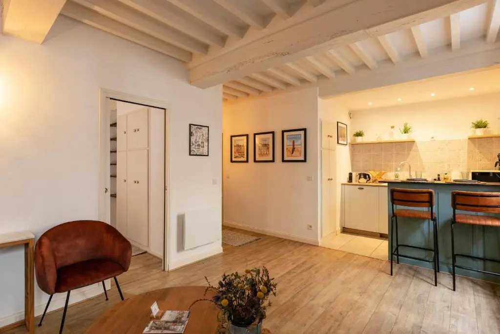La Vague - Breath of Freshness in Center of Honfleur - Free Parking 550M