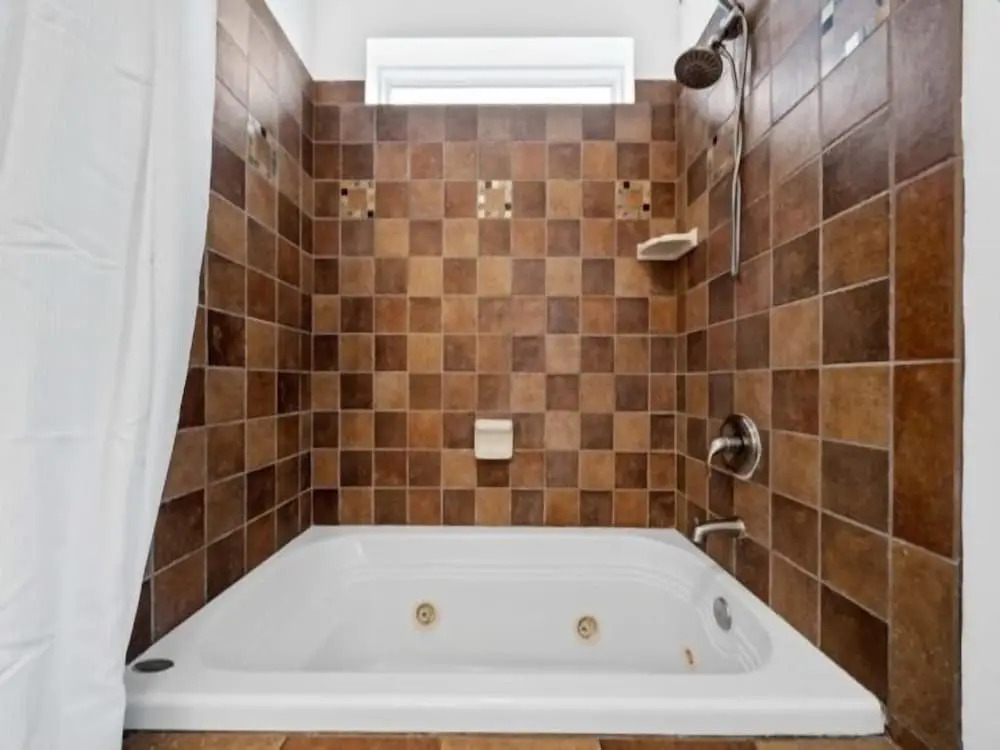 A Shore Thing 1 - Oceanfront And Dog Friendly! Private Beach Access! 3 Bedroom Townhouse by RedAwning
