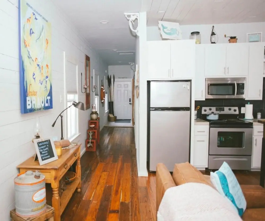 The Knotty Mermaid 2br Home In Galveston 2 Bedroom Home by RedAwning