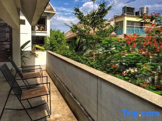Xishuangbanna Jinghong Wanji Lijing Hotel