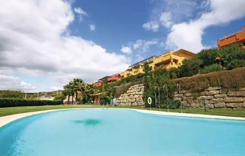 Casares del Sol