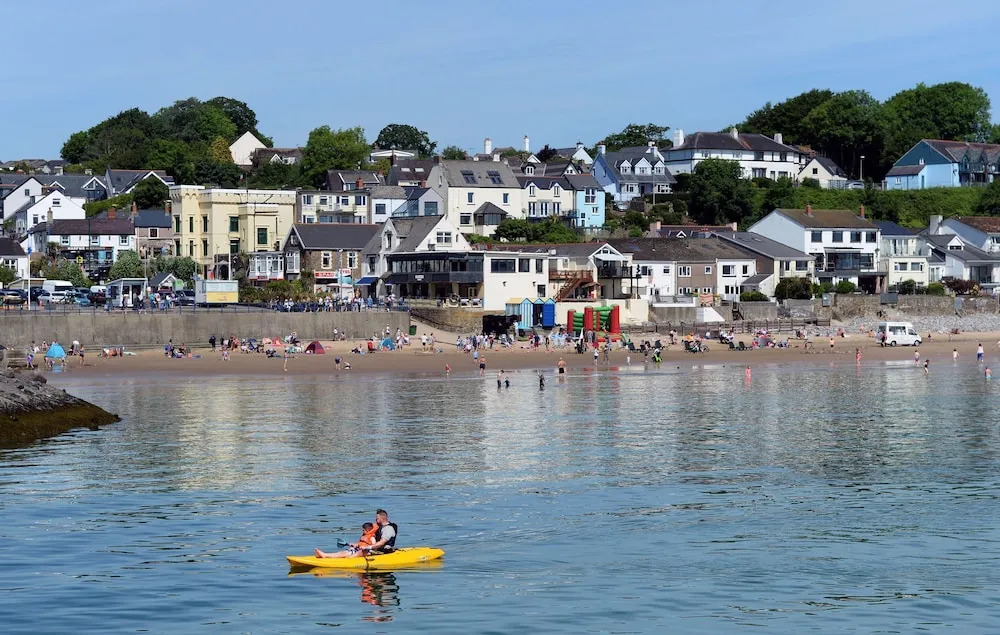 3 Monkstone Court - Close to Village and Beach