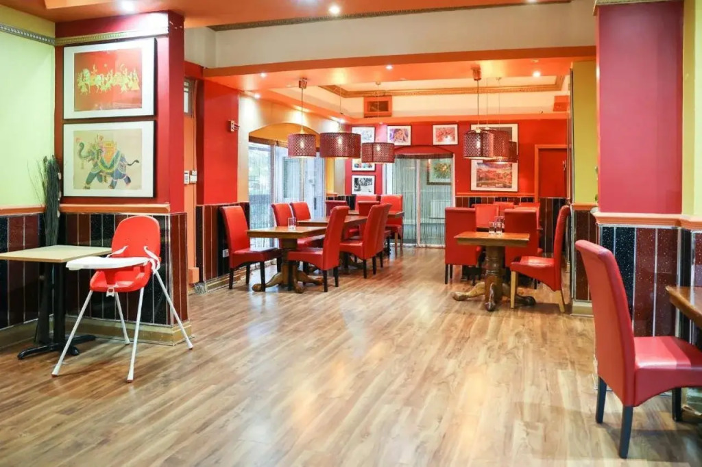 Hotel 346