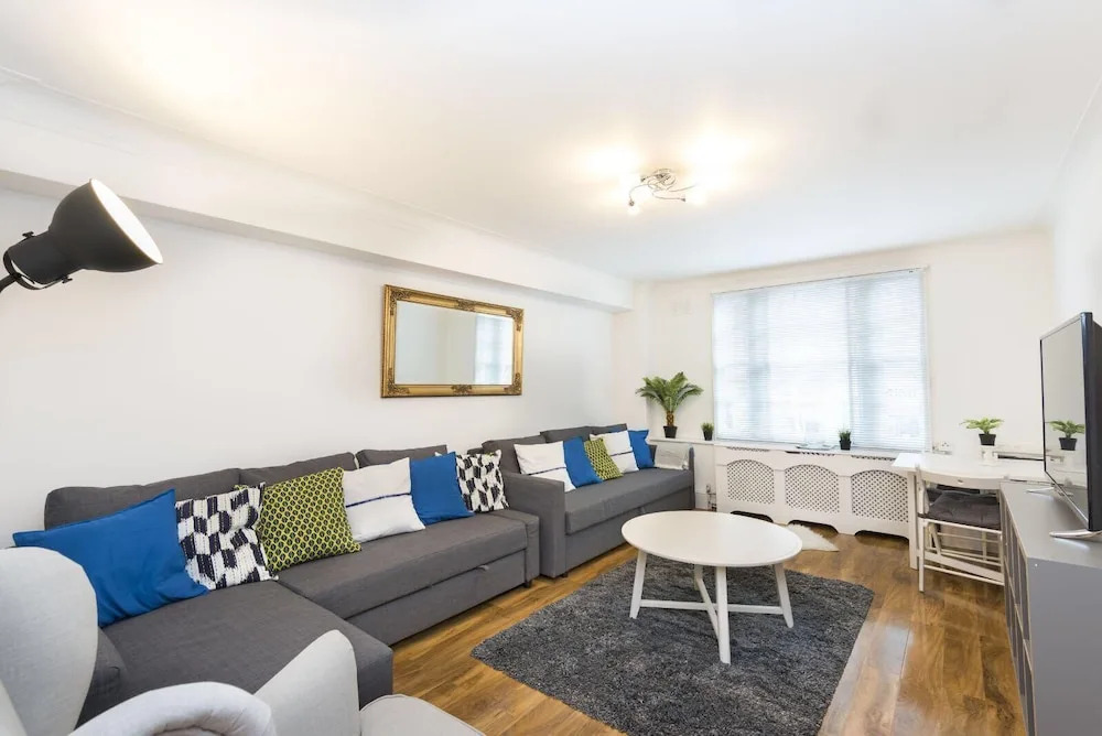 Beautiful 1 Bedroom Apartment Near Hyde Park & Oxford St