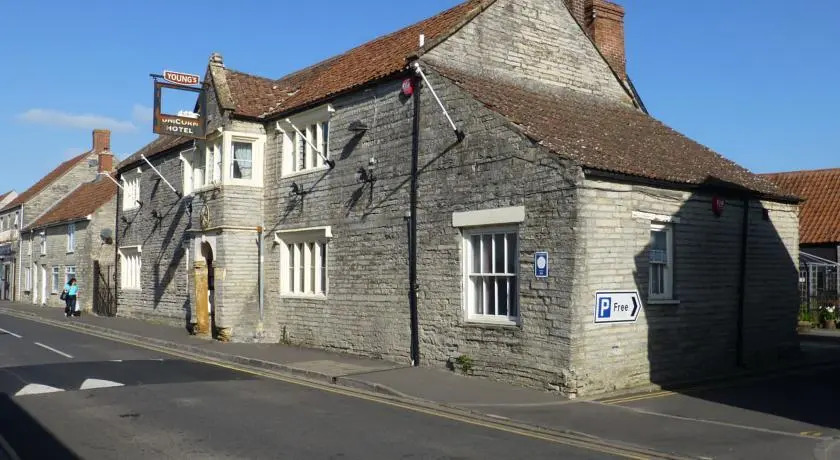 Unicorn Inn