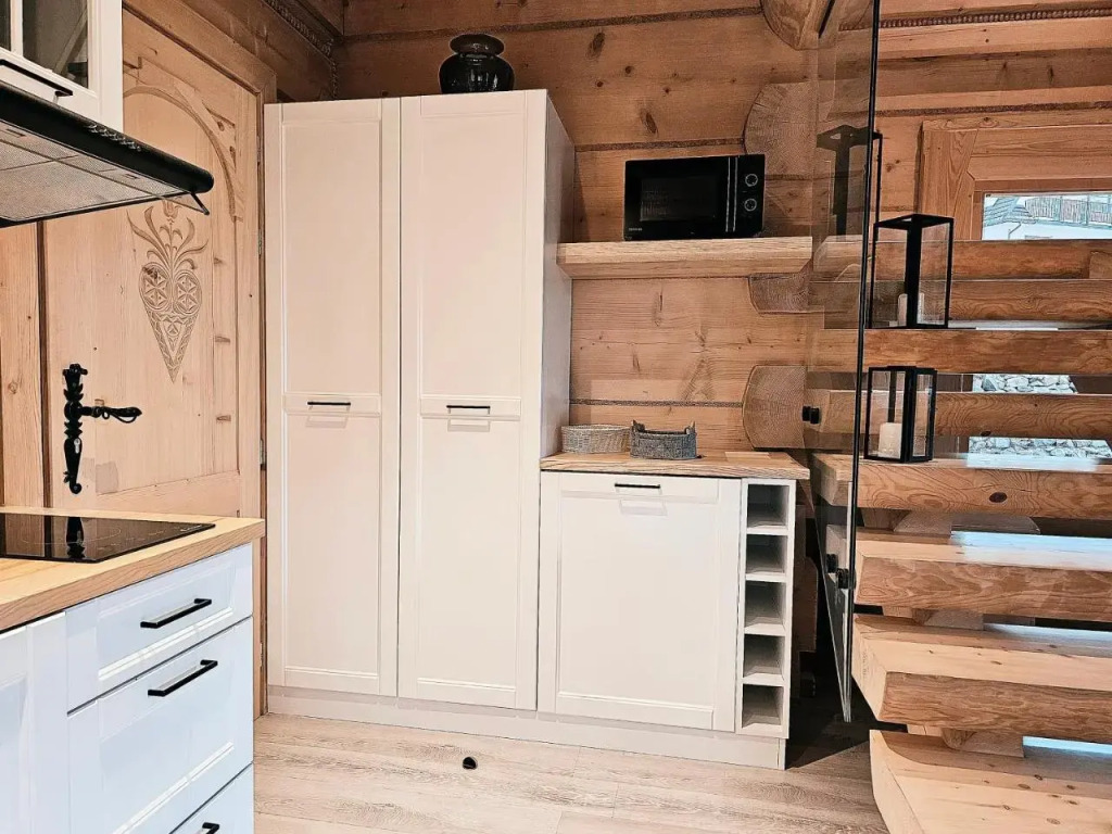 Domek Góralski PREMIUM Niedźwiedzia Gawra & Sauna, Balia by RentiloPL