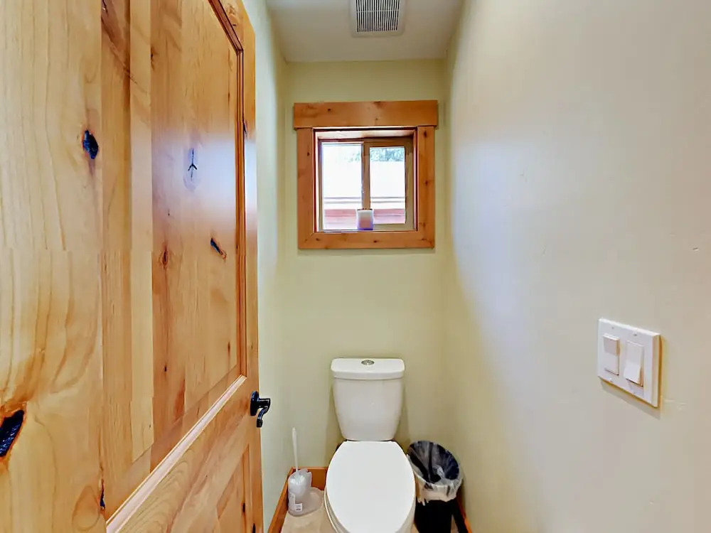 1573 Cree St Home
