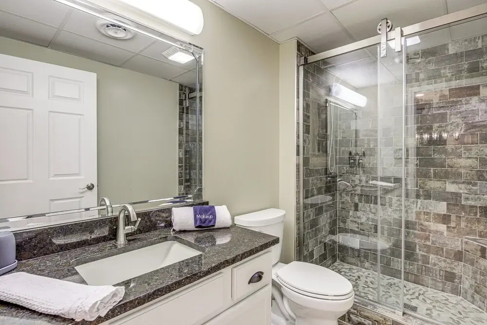 3 Mi to Dollywood: Pigeon Forge Condo w/ Pools!