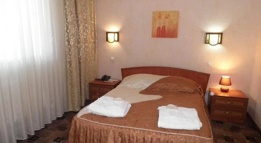 Alexandrovskiy Hotel