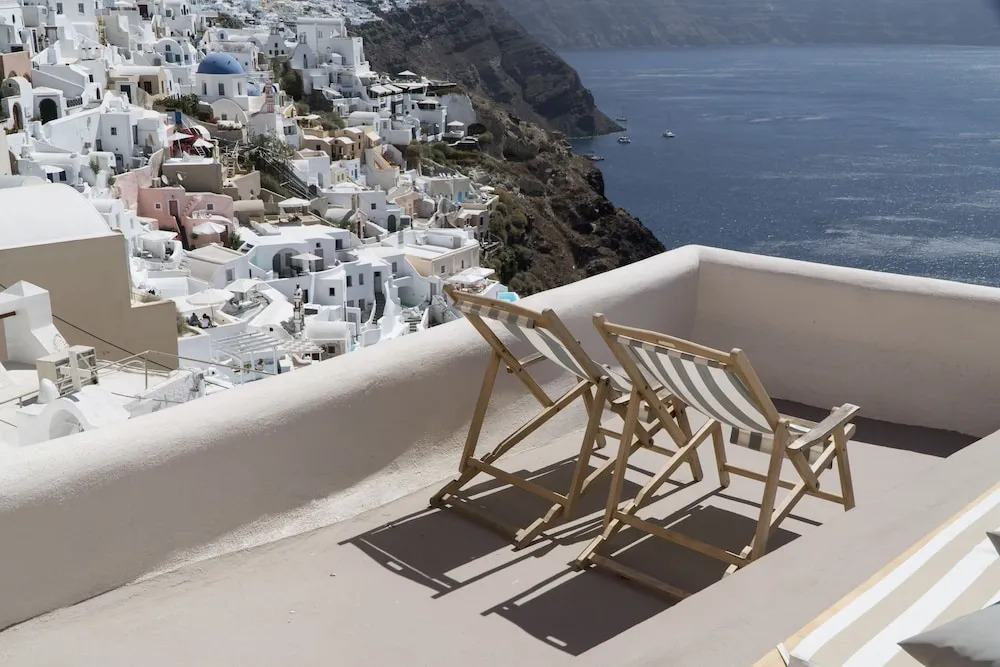 Spitia Santorini Villa Collection