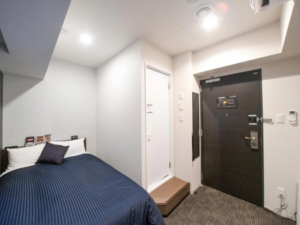 HOTEL LiVEMAX Asakusa-Ekimae