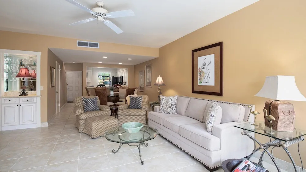 Beachwalk Villa 5168 G 2BR BA 6