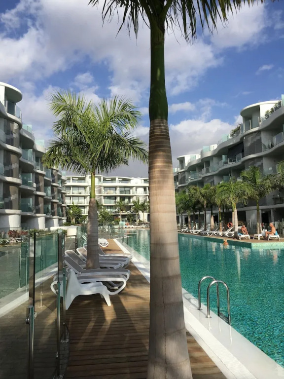 Aqua Luxury Suites Los Cristianos