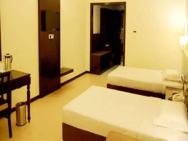 Ark Hotel & Resorts