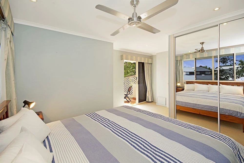 Tropical 5 bedroom family getaway in Noosa Heads
