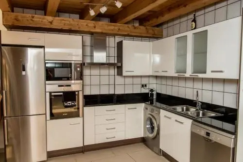 Plaza Apartamentos