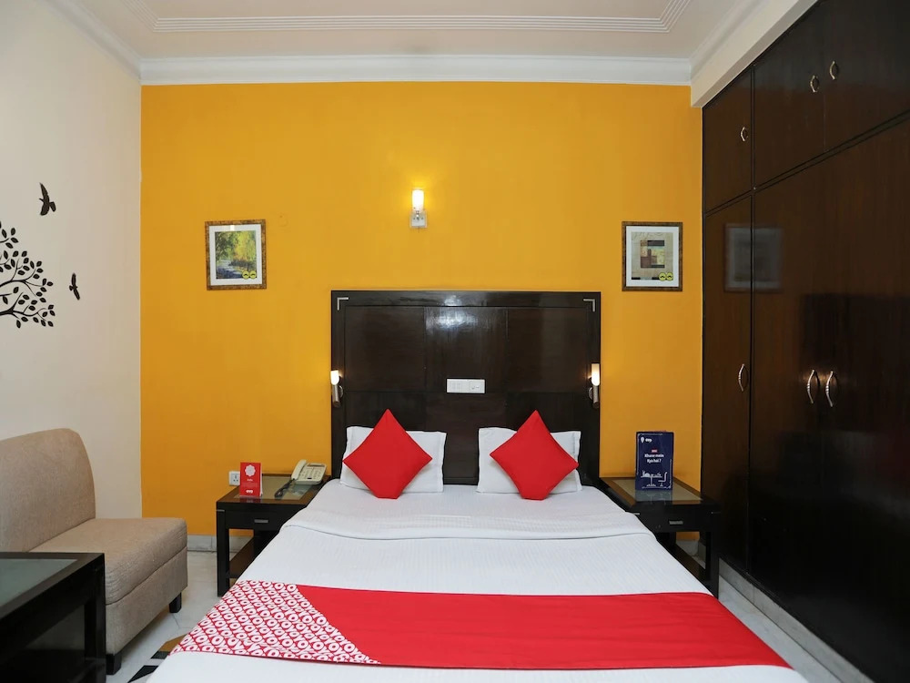 Hotel Regalia Retreat by OYO