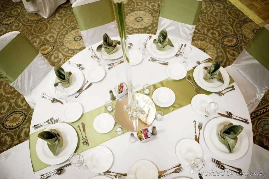Clayton Plaza Hotel & Extended Stay