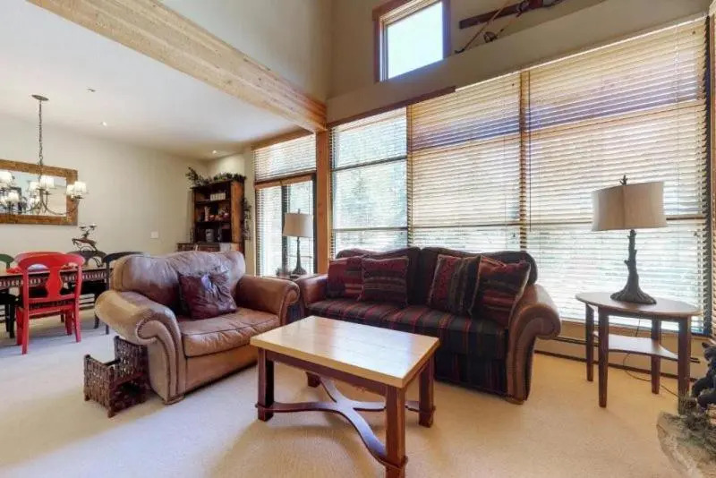 Keystone Ski Tip Town Homes 3 Bedroom Town House, Private Garage on Shuttle Route