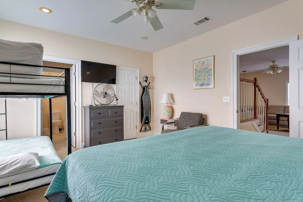 Orange Beach Family Duplex w/ Deck < 1 Mi to Shore