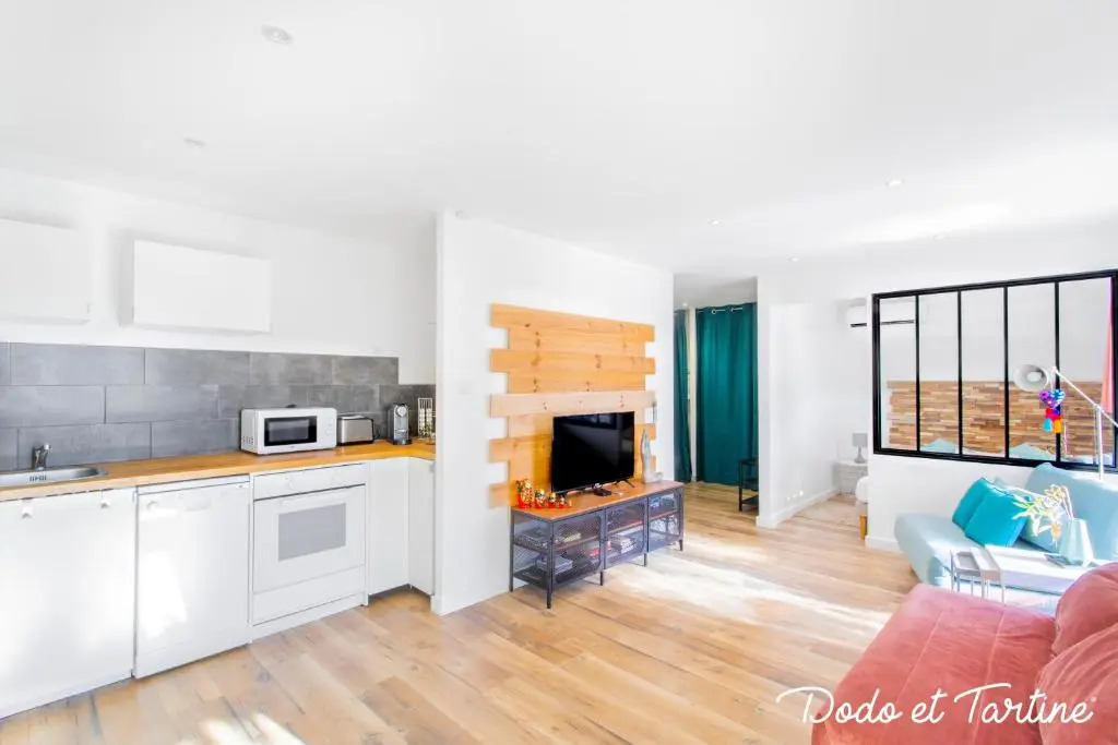 Likeable and large studio with AC - Dodo et Tartine