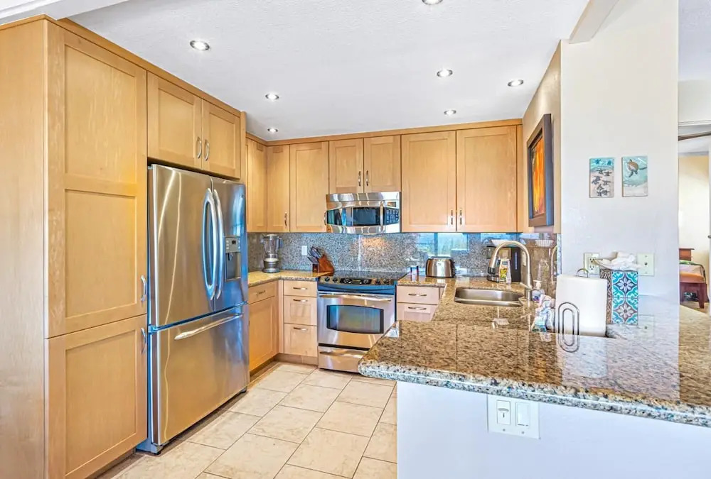 Kapalua Golf Villas Ocean View 2 BR Sleeps 6 Villas Perfect for Golfers Complimentary Car with 6 Nights KGV-21P2 by KBM