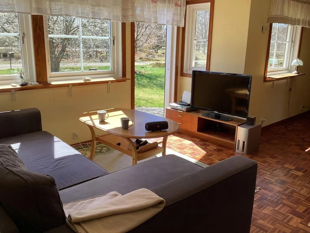 6 Person Holiday Home in Ljungbyhed
