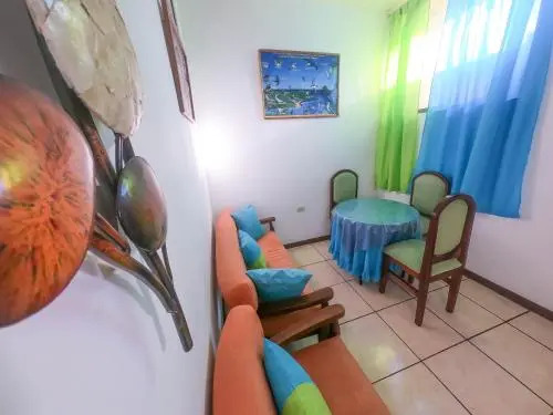 Tintorera Guest House
