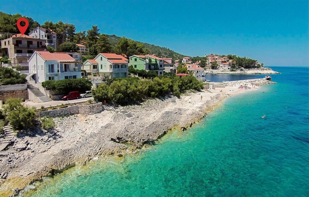 Beautiful Apartment in Prigradica With Wifi