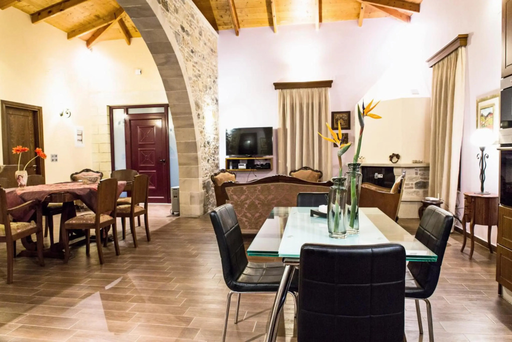 PRIVATE Sapphiros Villa