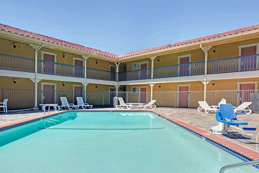 Days Inn by Wyndham San Jose Convention Center