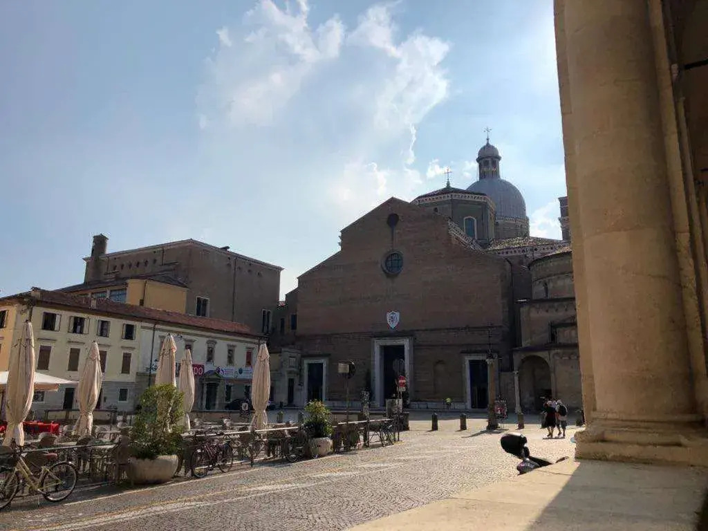 M14 Duomo Apartments