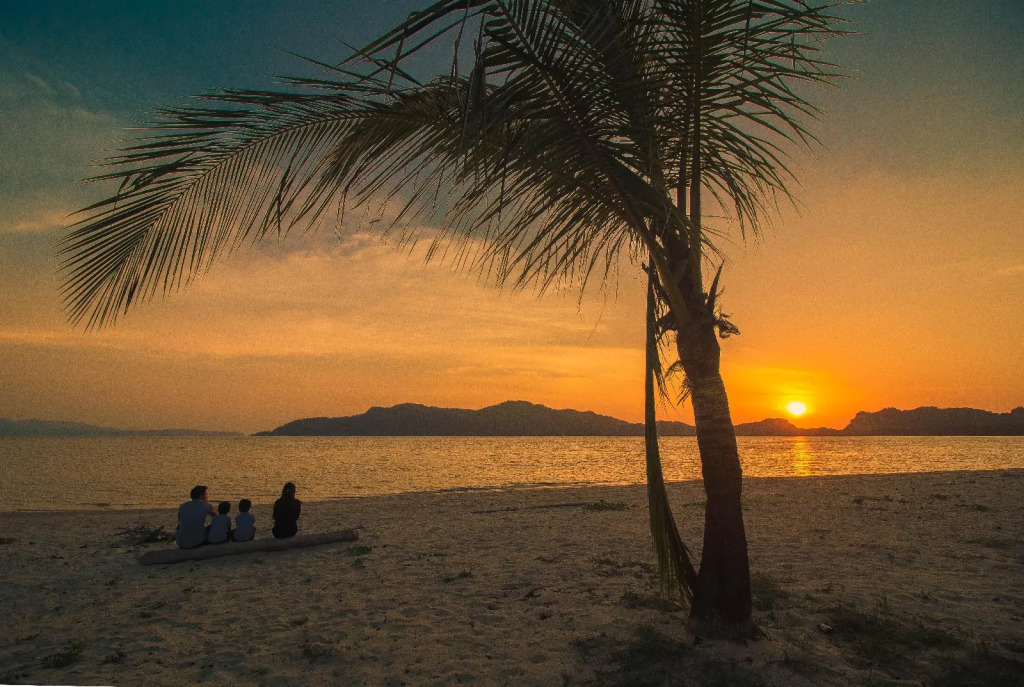 SeeSea Resort
