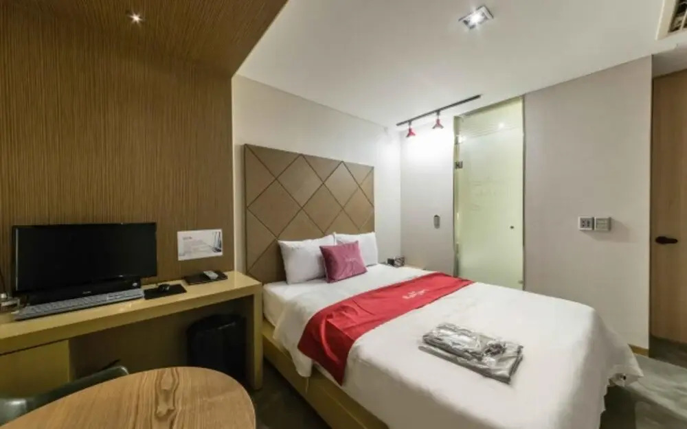 Hotel Staylight Sadang Inn