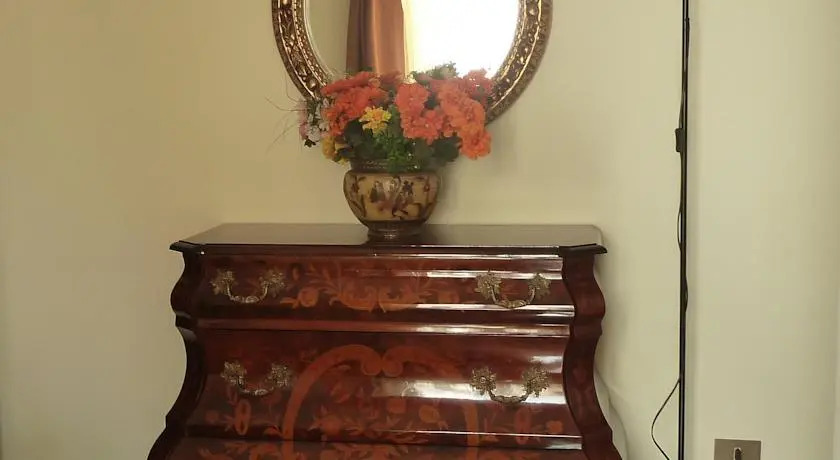 Dimora Luminosa Apartment