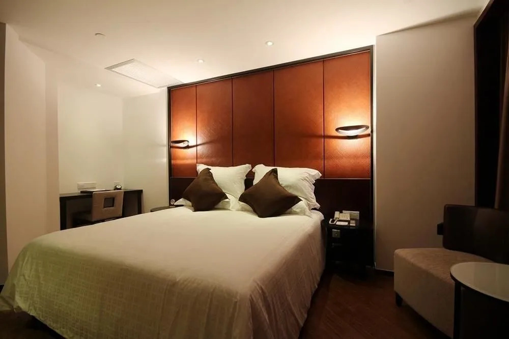 Dazhong Hotel