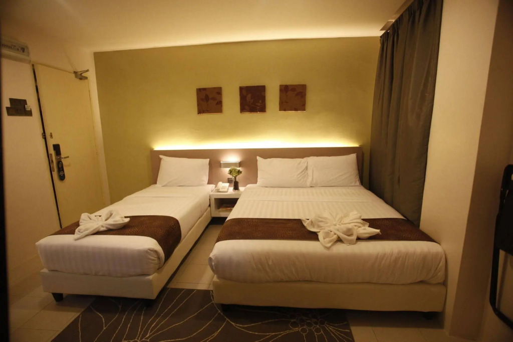 DWJ Hotel