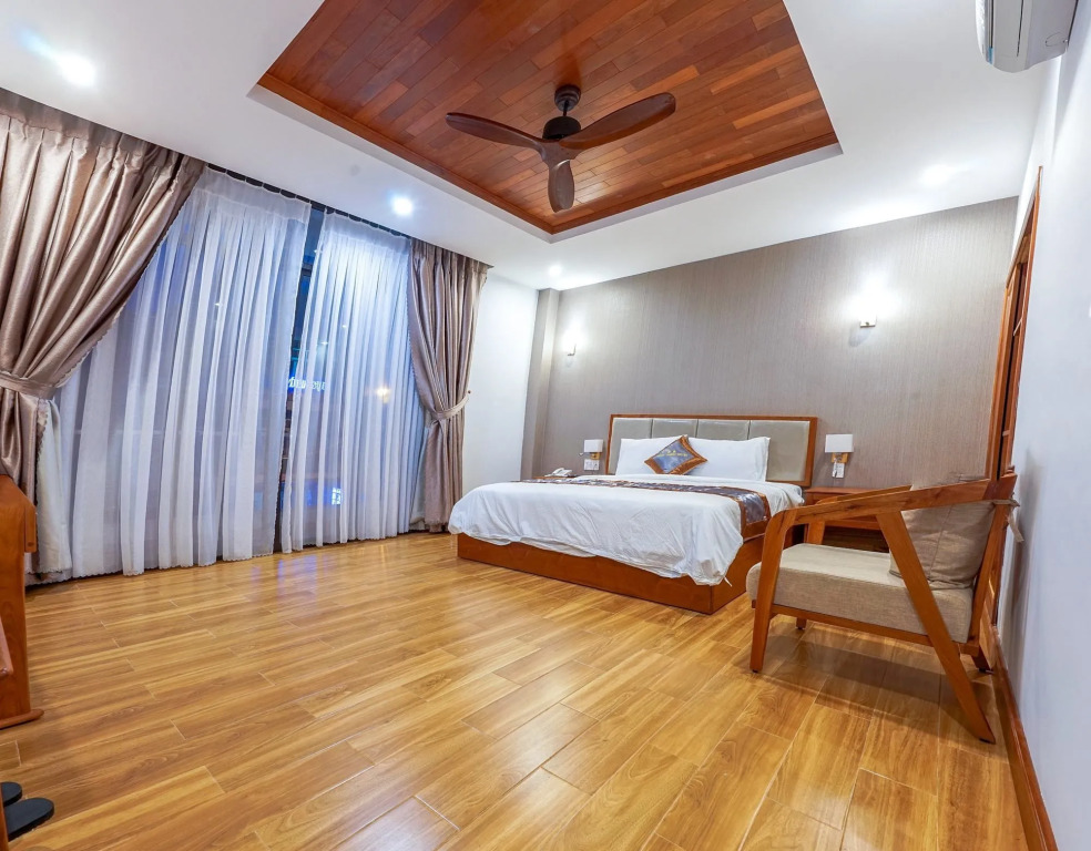 Nhat Thanh Hotel