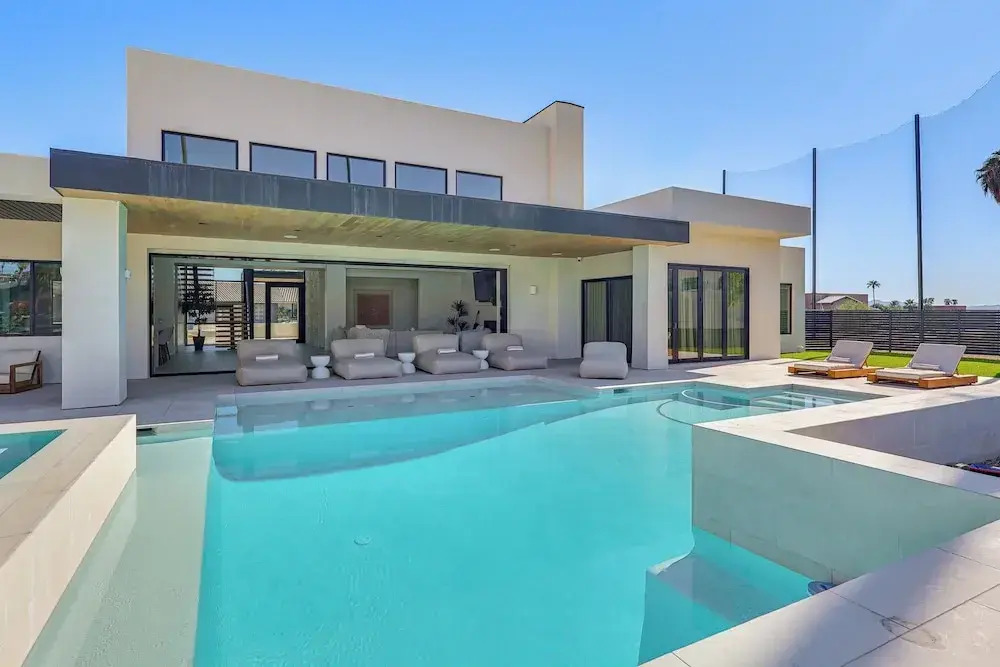 Luxurious Getaway on Lake Havasu Golf Course