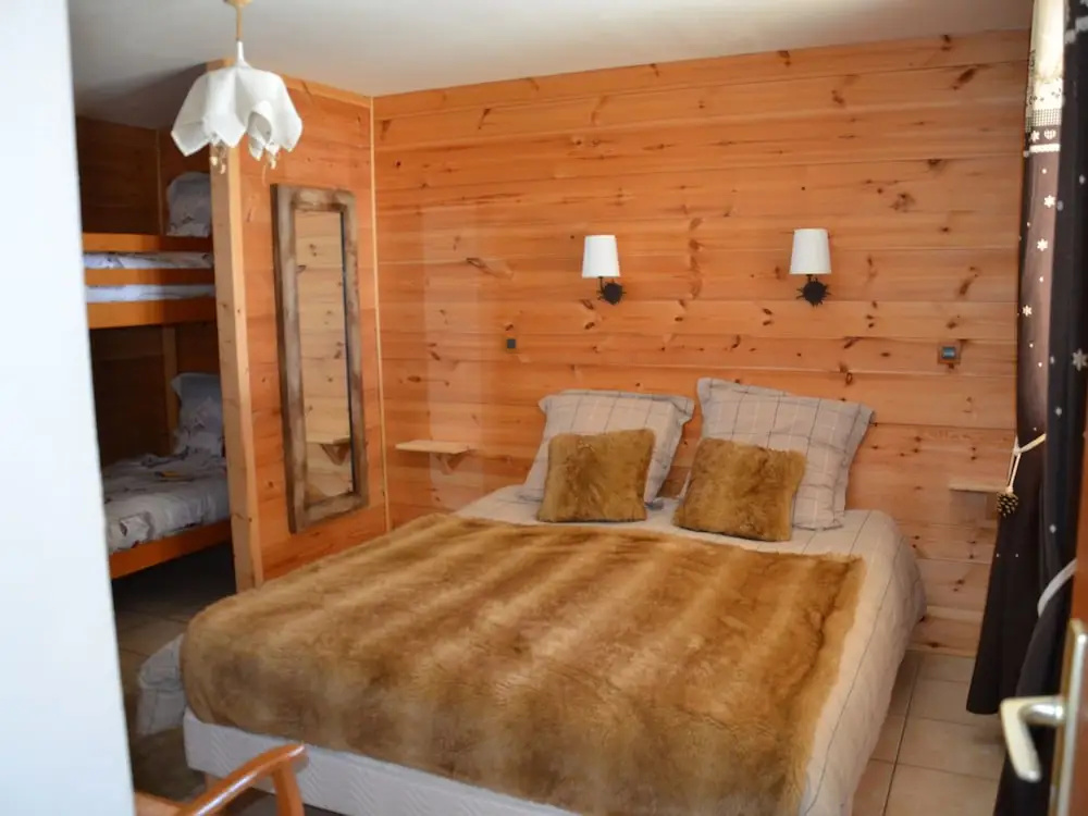 Cozy Chalet in Grand-Bornand with Garden Furniture