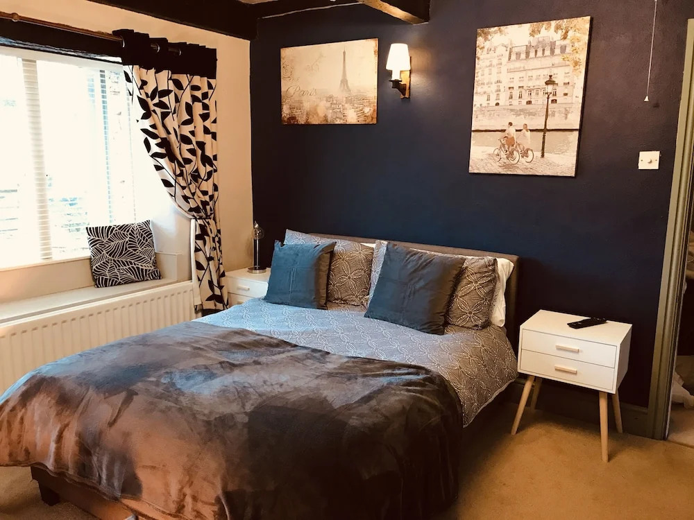 3 Bedroom Country Retreat - Dogs Welcome