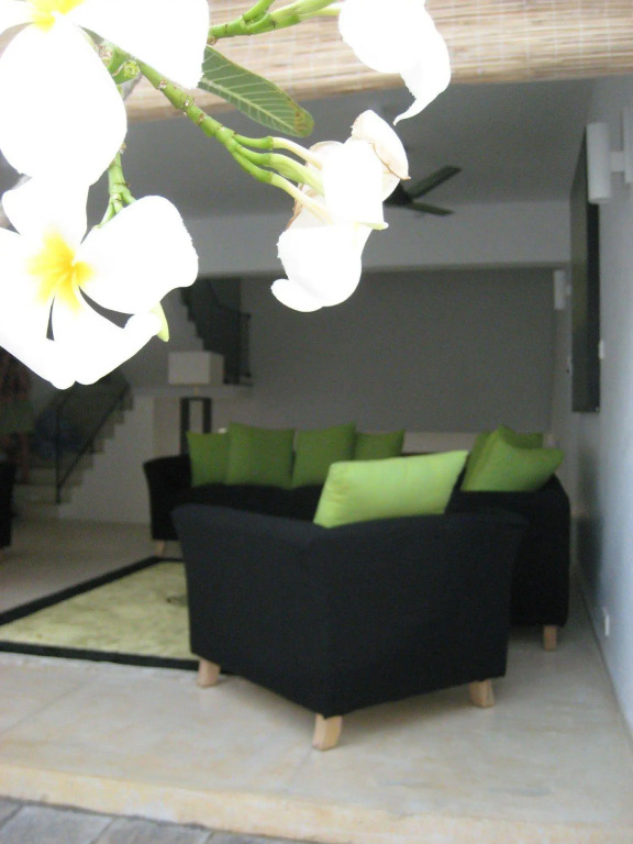 Lake View villa