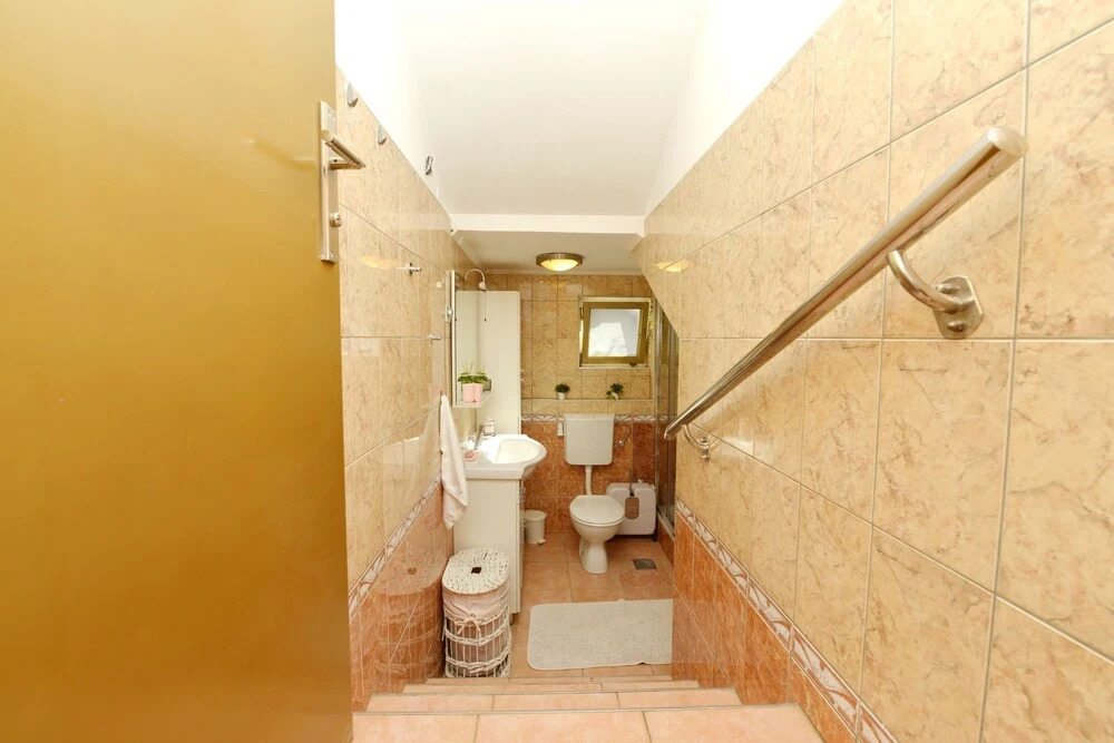 Kima Apartman With Garden for 6
