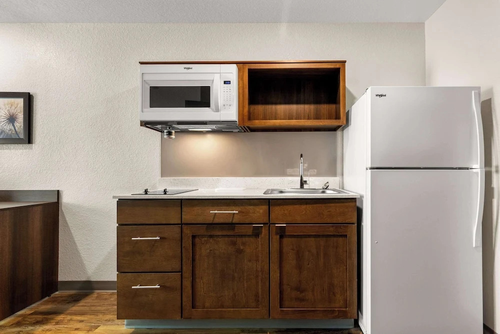 WoodSpring Suites Port St Lucie