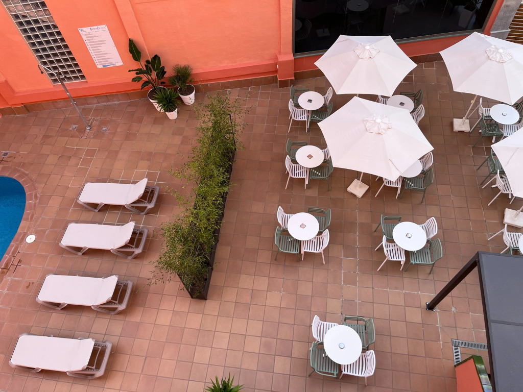 Tossa Beach Center