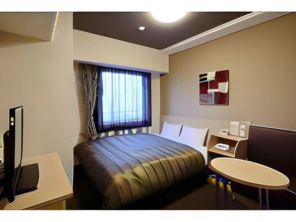 Hotel Route-inn Ebina Ekimae
