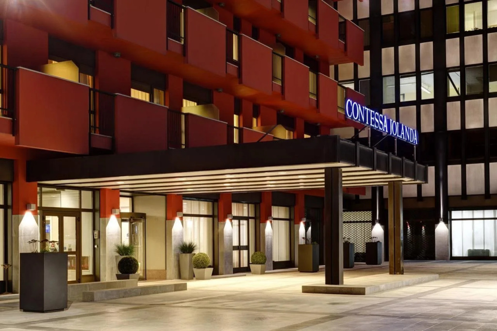 UNA Hotels Hotel & Residence Contessa Jolanda Milano