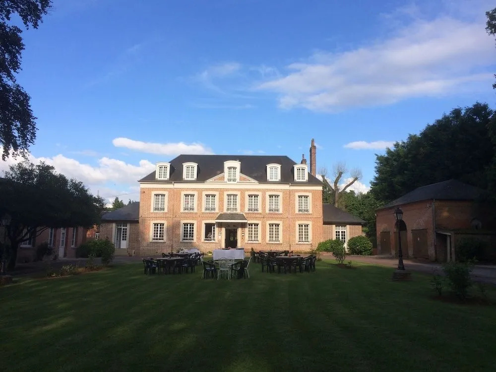 Hotel Les Champs