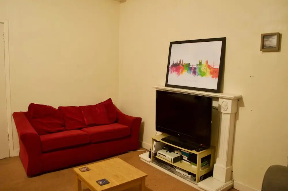 Cosy 2 Bedroom Flat off the Royal Mile