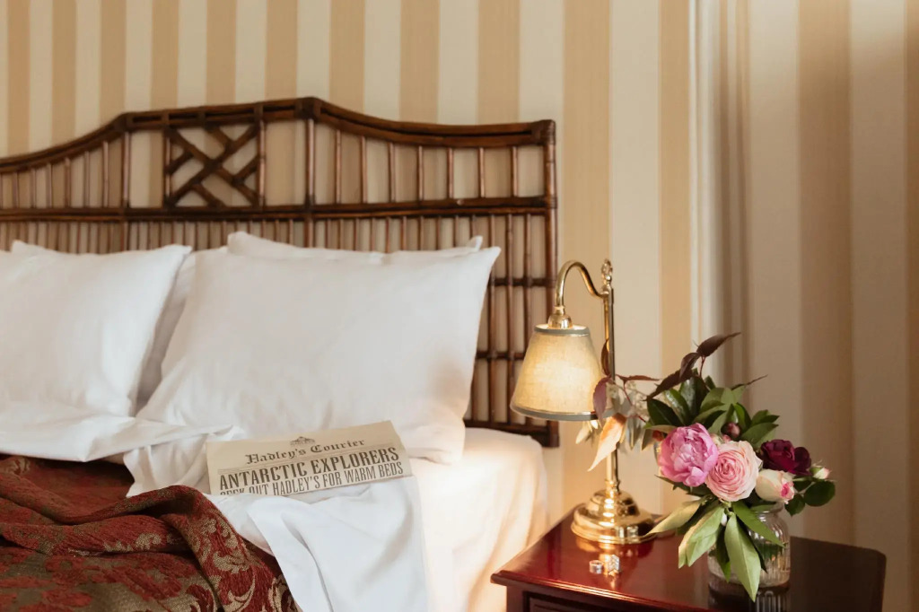 Hadleys Orient Hotel